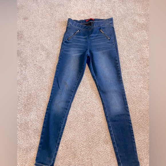 Jennifer Lopez Pants - Jennifer Lopez jeggings size 6 denim